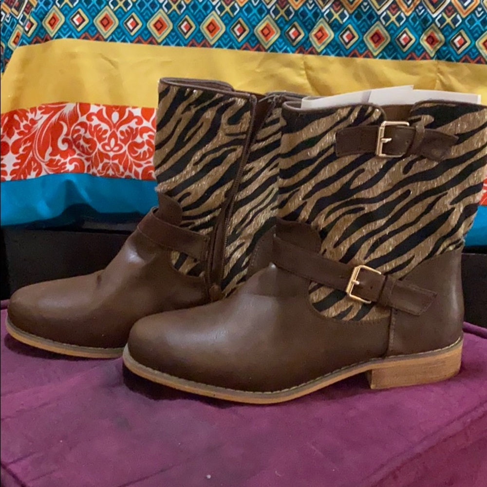 Ankle boots